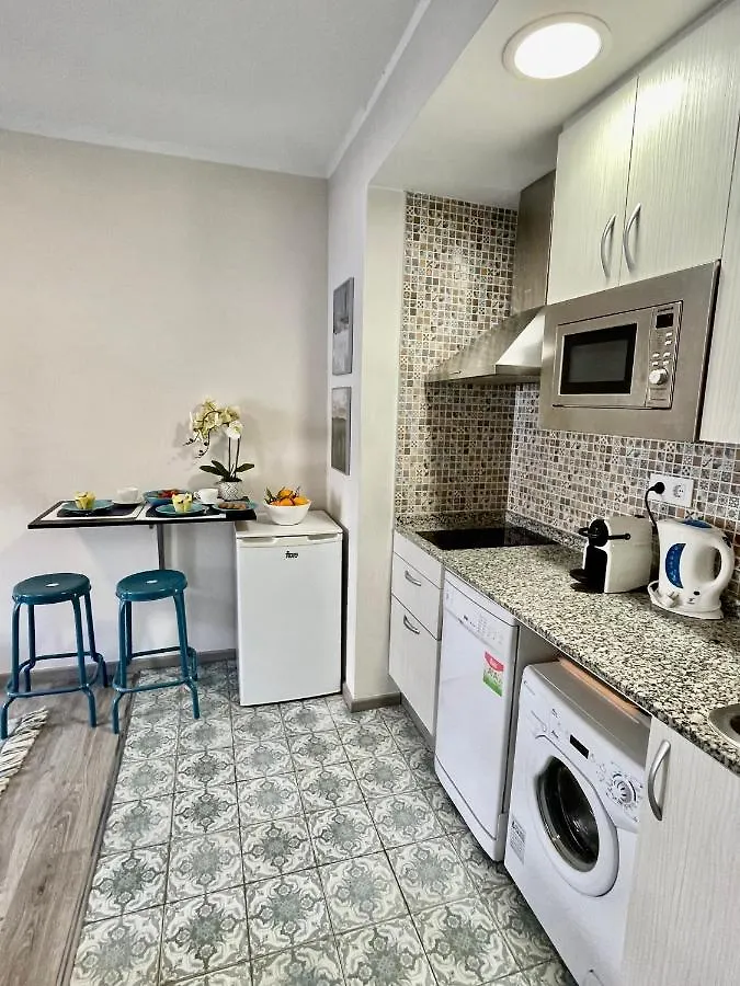 Sea Dreams With Amazing Terrace Apartment Sitges 0*,